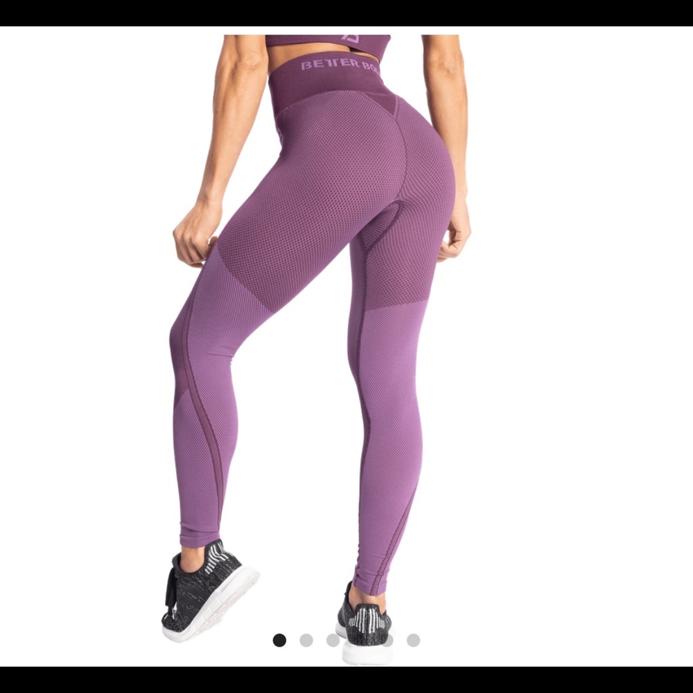 Better Bodies Roxy Seamless Leggings,
Royal Purple